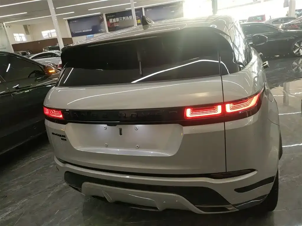 Land Rover Evoque — фото 5