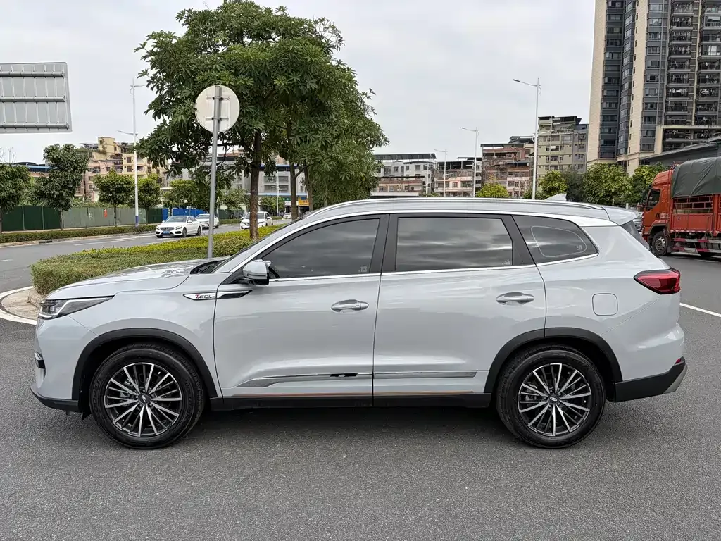 Chery Tiggo 8 PRO — фото 4