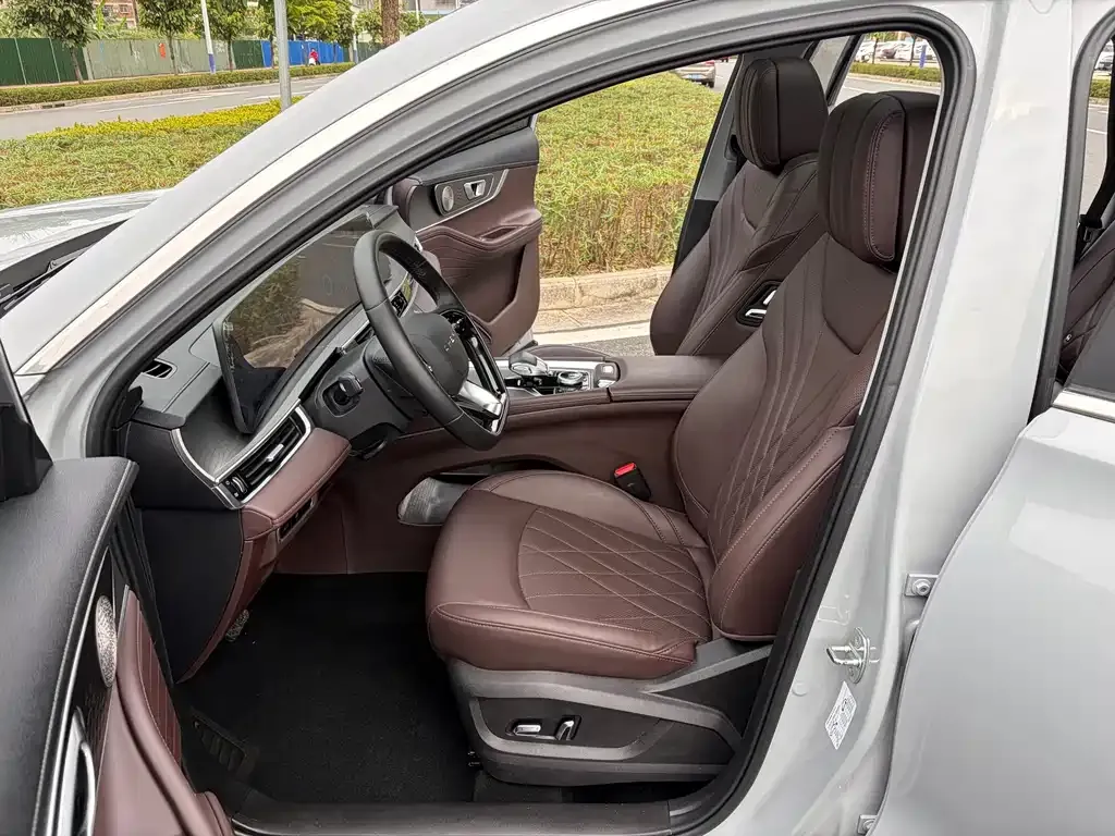 Chery Tiggo 8 PRO — фото 8