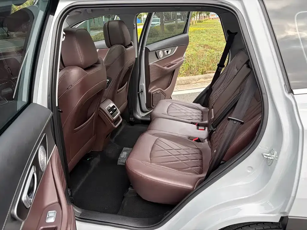 Chery Tiggo 8 PRO — фото 9