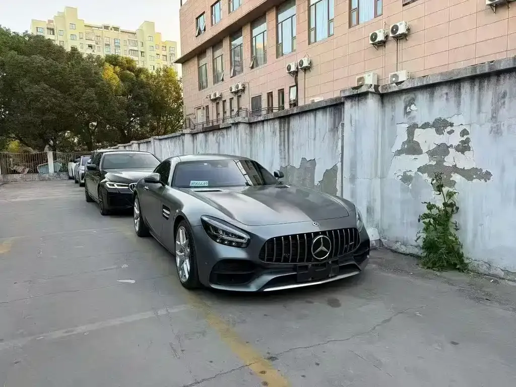 Mercedes-Benz AMG GT — фото 1