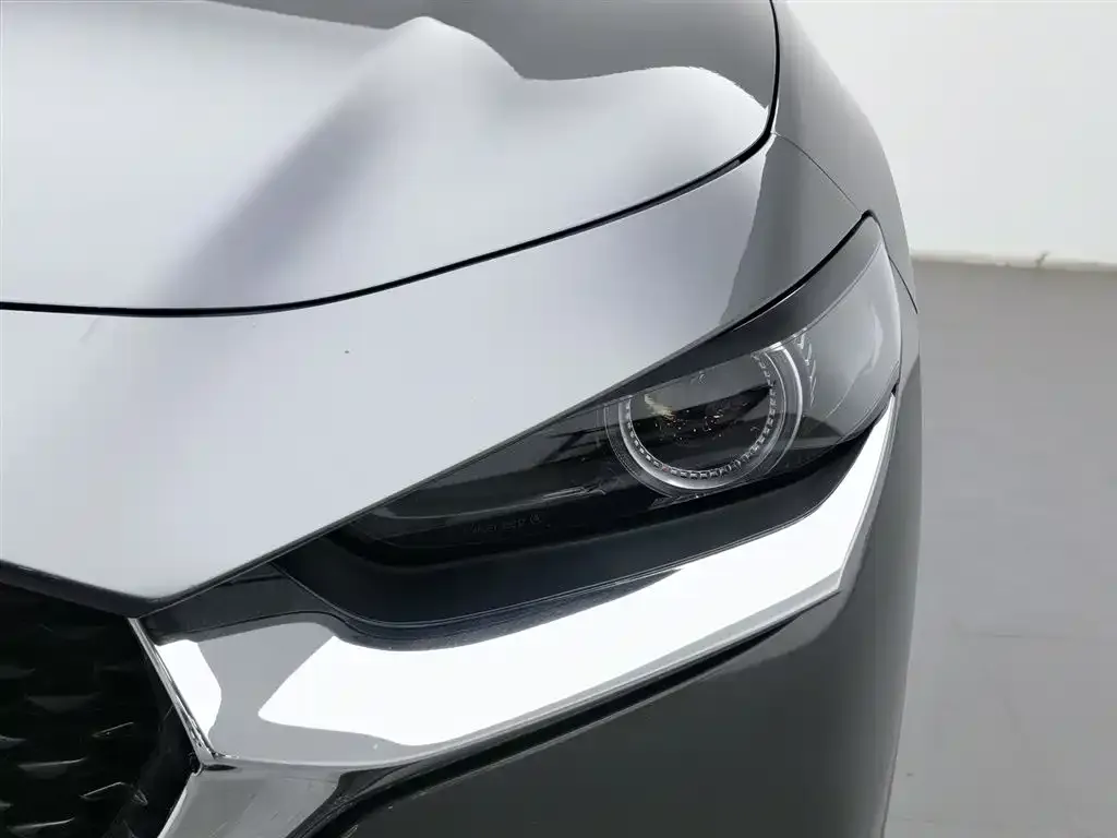 Mazda CX-30 — фото 2
