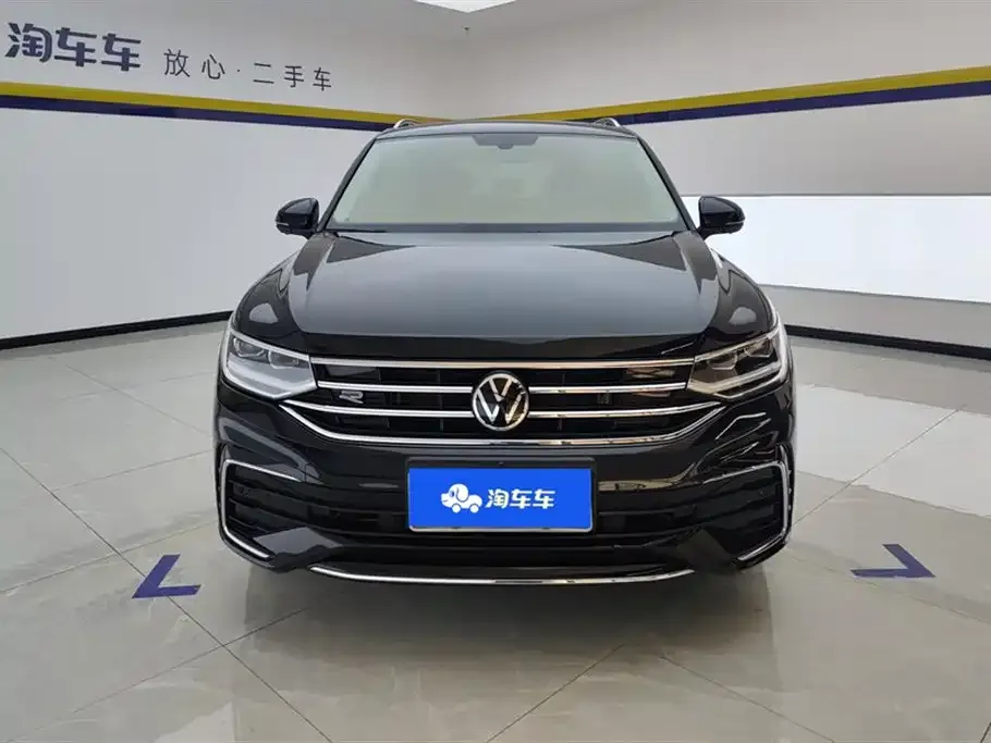 Volkswagen Tiguan L — фото 3