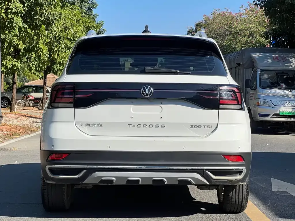 Volkswagen T-Cross — фото 6