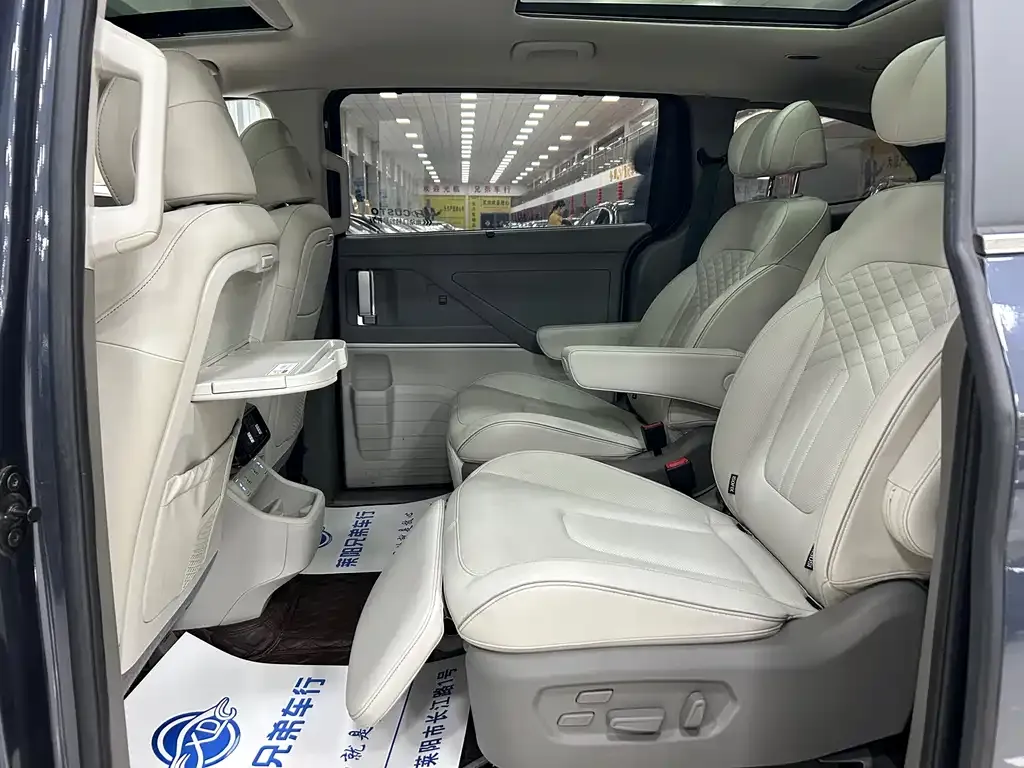 Hyundai Custo — фото 2