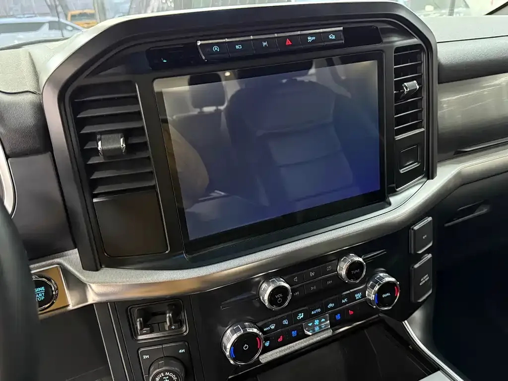 Ford F-150 Raptor — фото 9