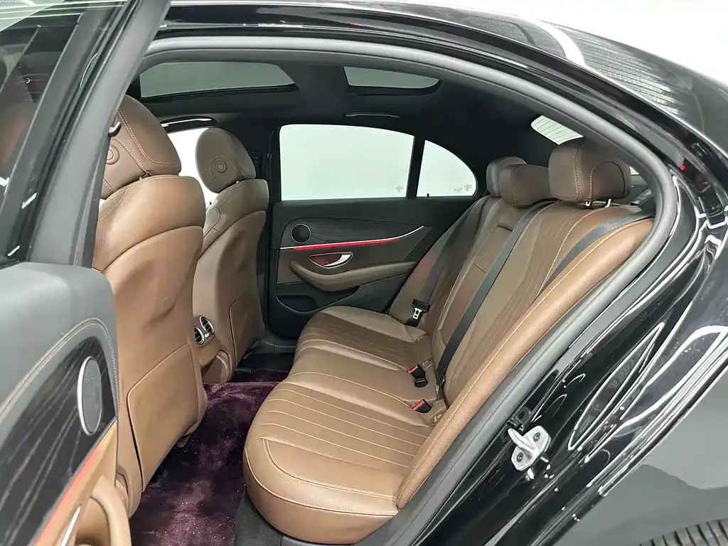 Mercedes-Benz E-Class (Import) — фото 10