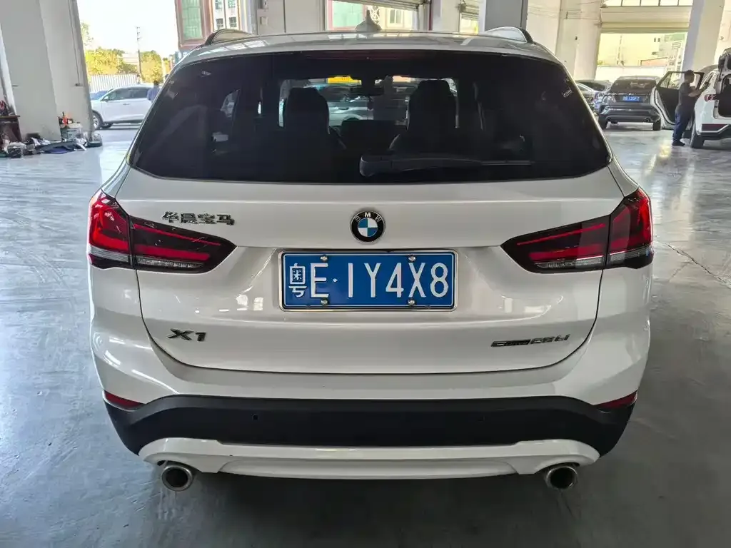 BMW X1 — фото 4