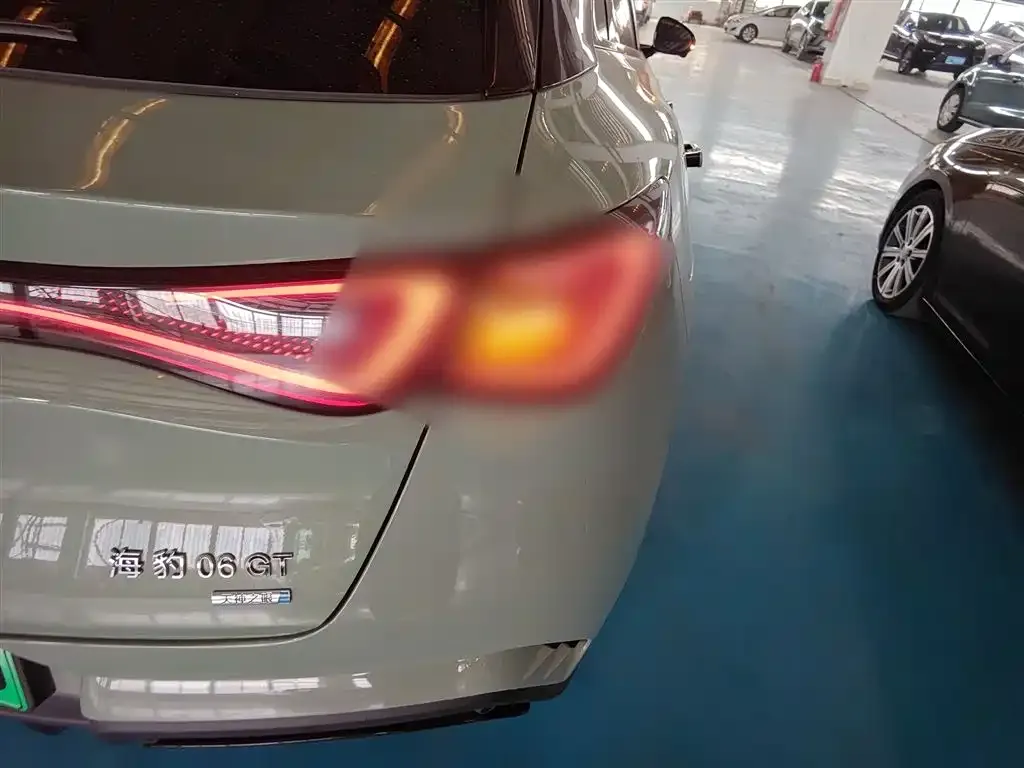 BYD Seal 06GT — фото 4