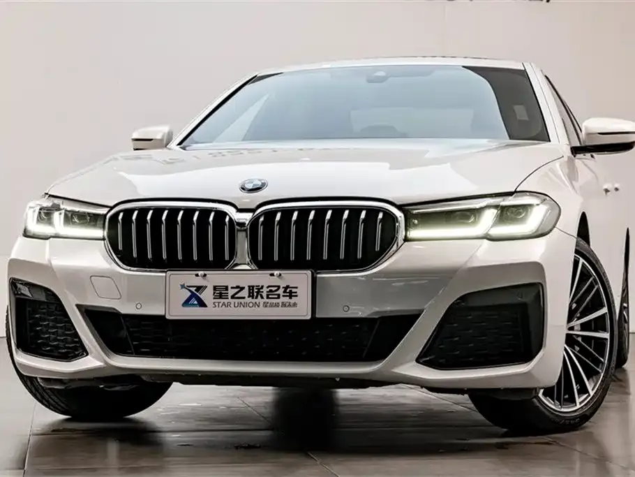 BMW 5 Series — фото 4