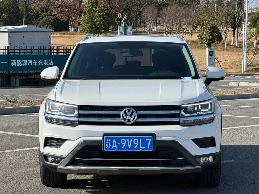 Volkswagen Tharu — фото 2