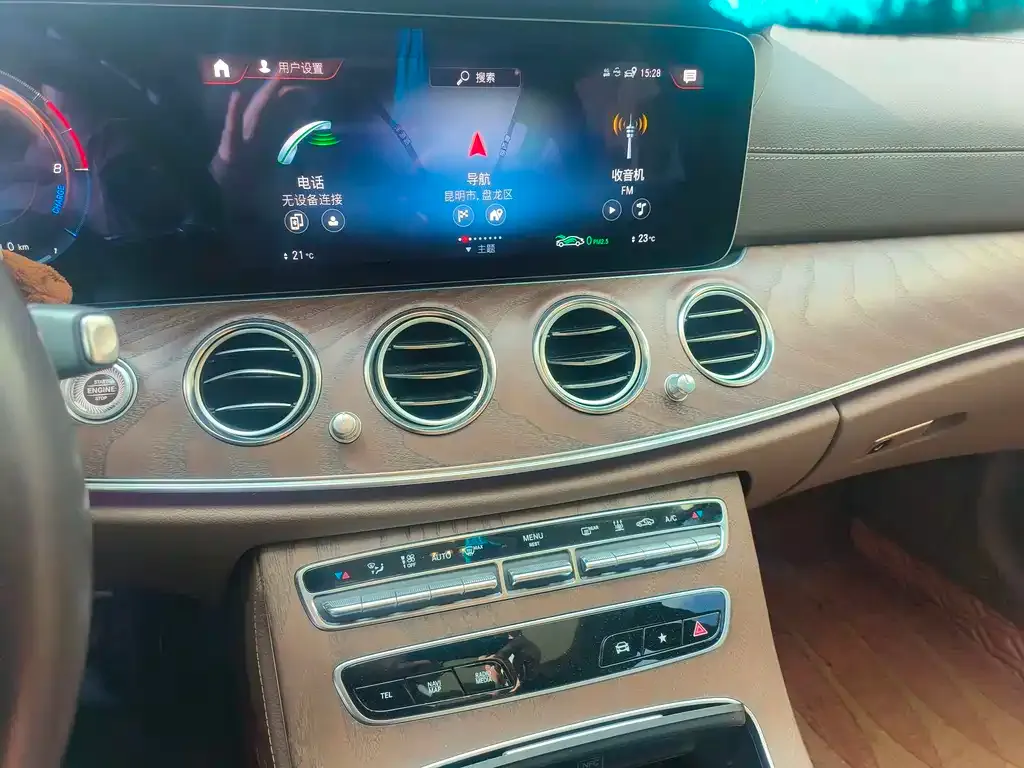 Mercedes-Benz E-Class New Energy — фото 4