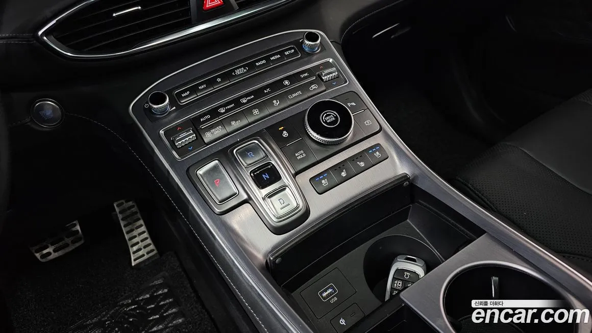Hyundai Santafe — фото 9