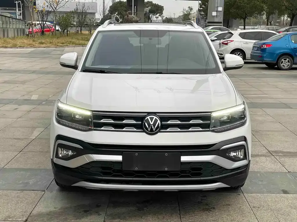 Volkswagen T-Cross — фото 2