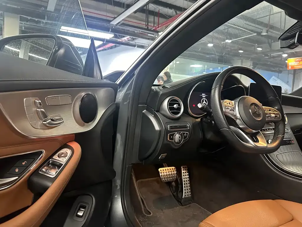 Mercedes-Benz C-Class (Import) — фото 7