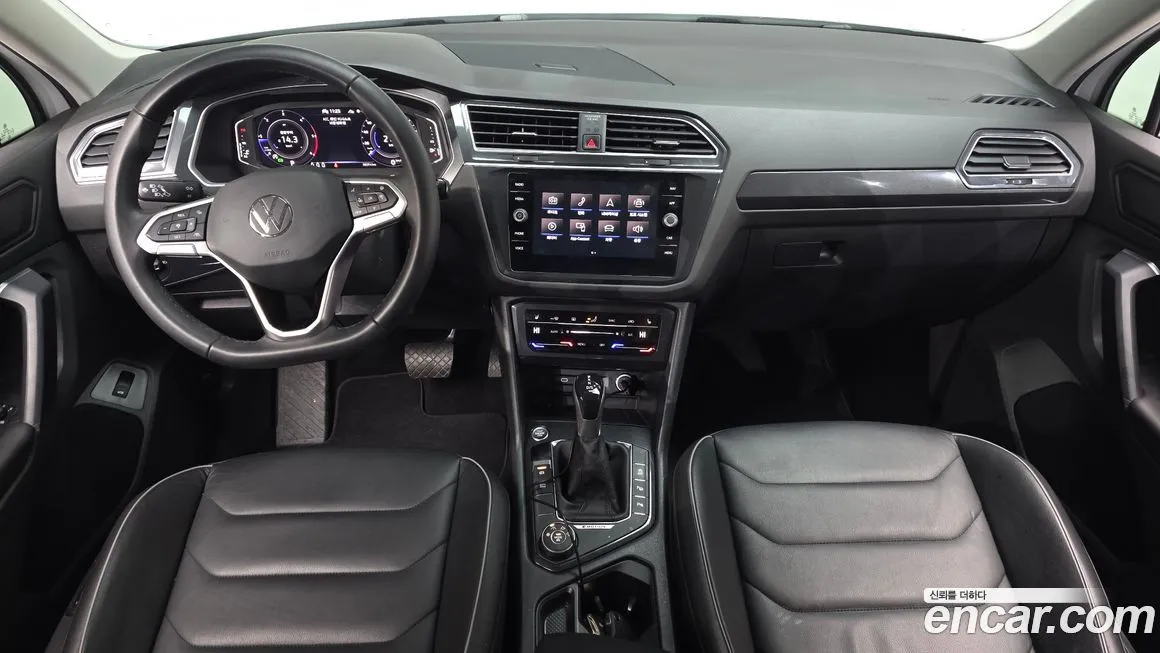Volkswagen Tiguan — фото 5