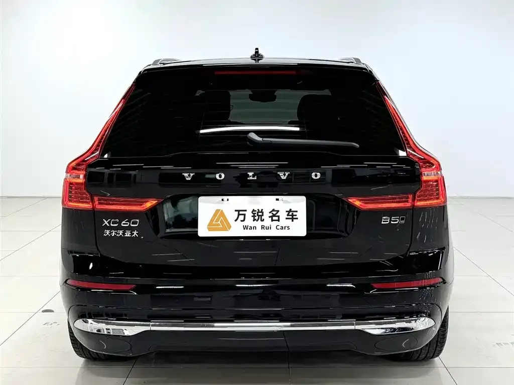Volvo XC60 — фото 3