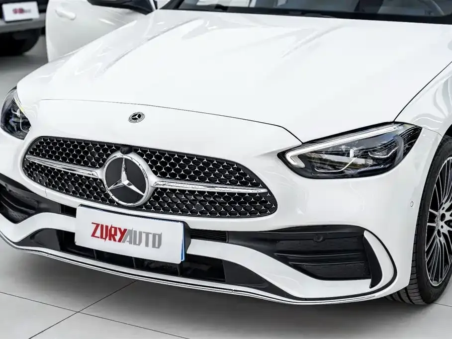 Mercedes-Benz C-Class — фото 10