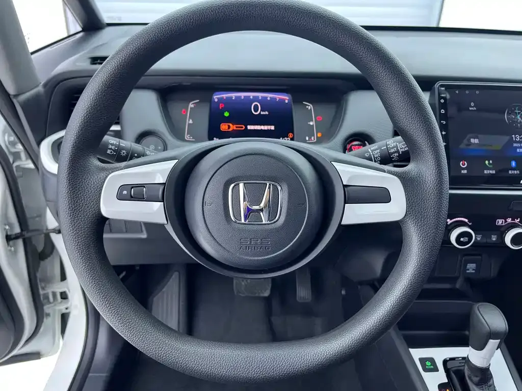 Honda Fit — фото 5