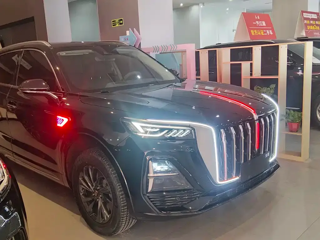 Hongqi HS5 — фото 2