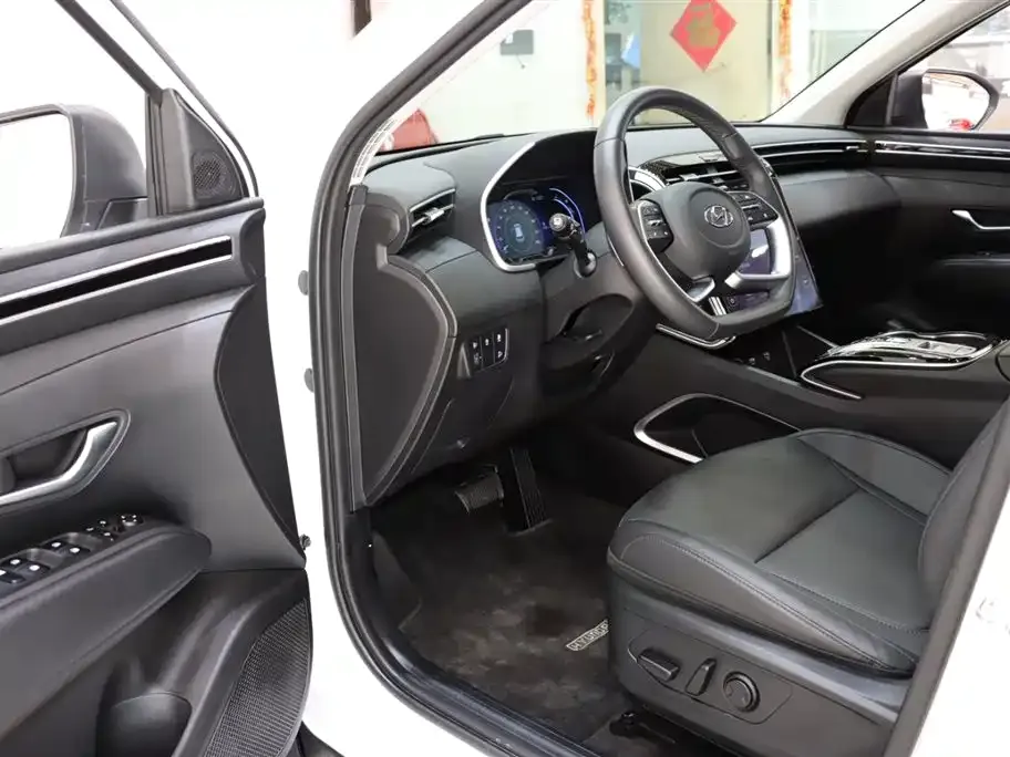 Hyundai Tucson — фото 9