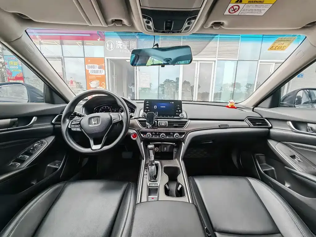Honda Accord — фото 3