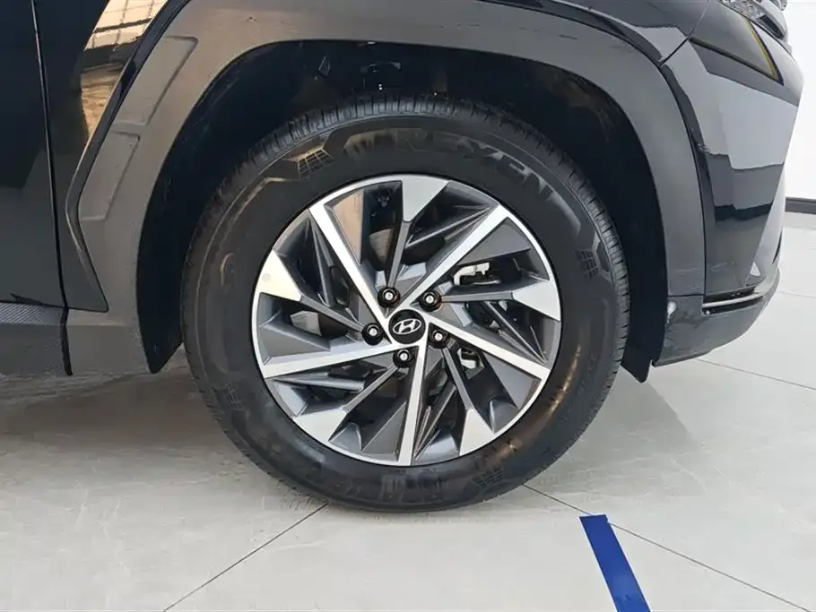 Hyundai Tucson — фото 6