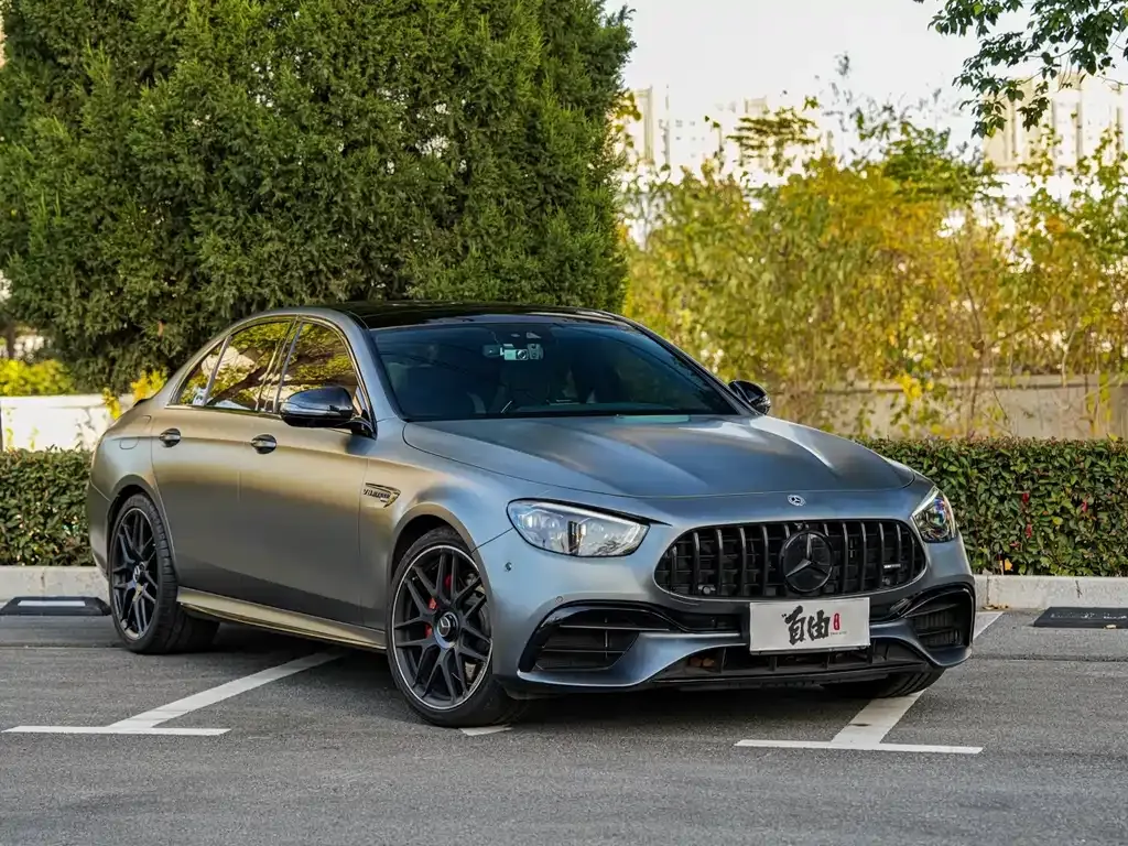 Mercedes-Benz E-Class AMG — фото 8