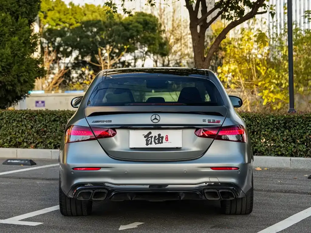 Mercedes-Benz E-Class AMG — фото 10