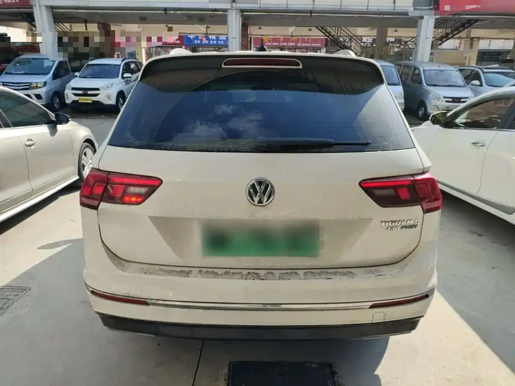 Volkswagen Tiguan L New Energy — фото 4