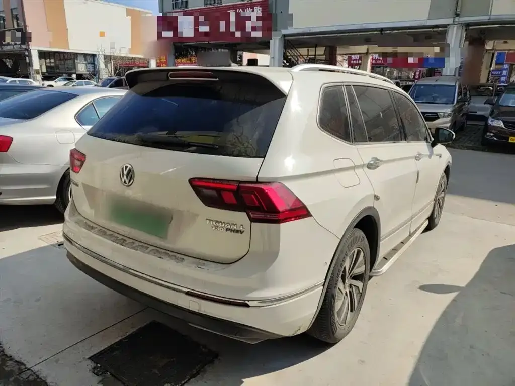 Volkswagen Tiguan L New Energy — фото 9