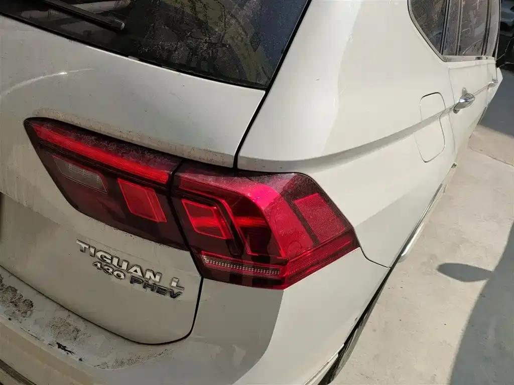 Volkswagen Tiguan L New Energy — фото 2