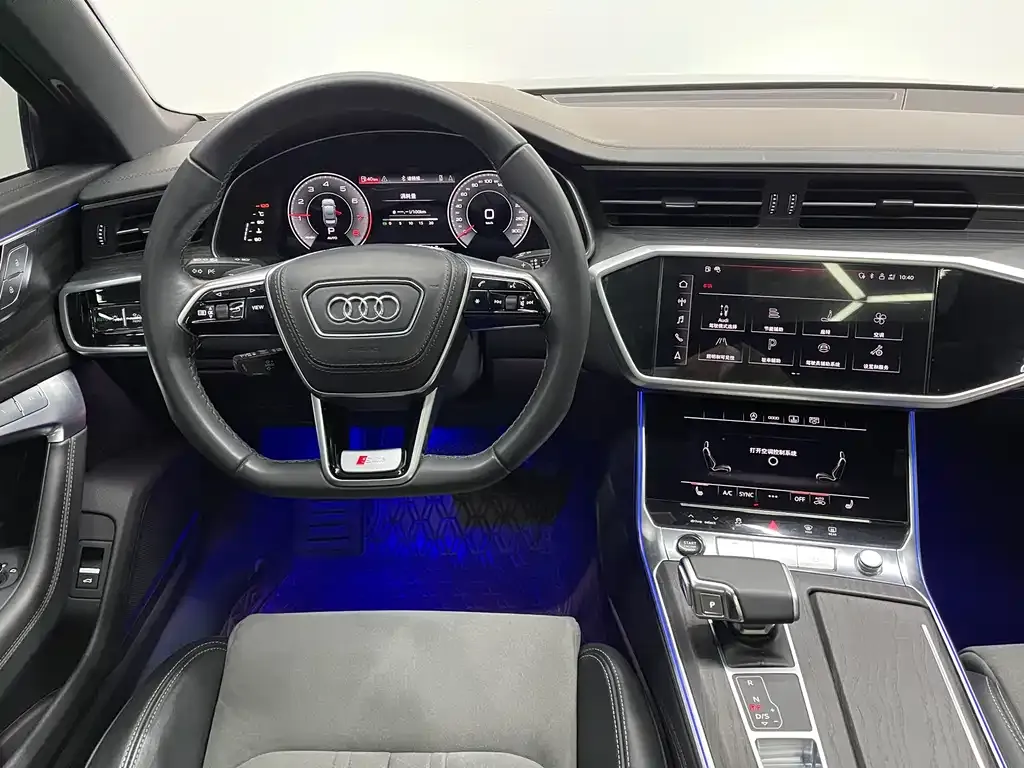 Audi A6L — фото 4