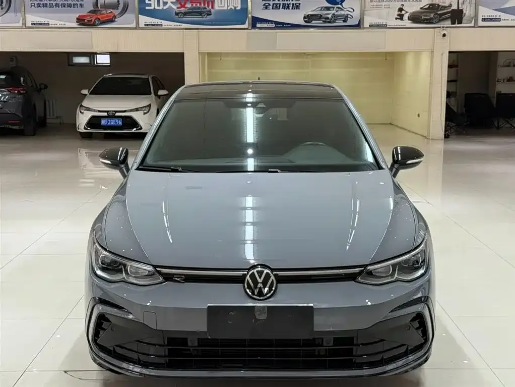 Volkswagen Golf — фото 6