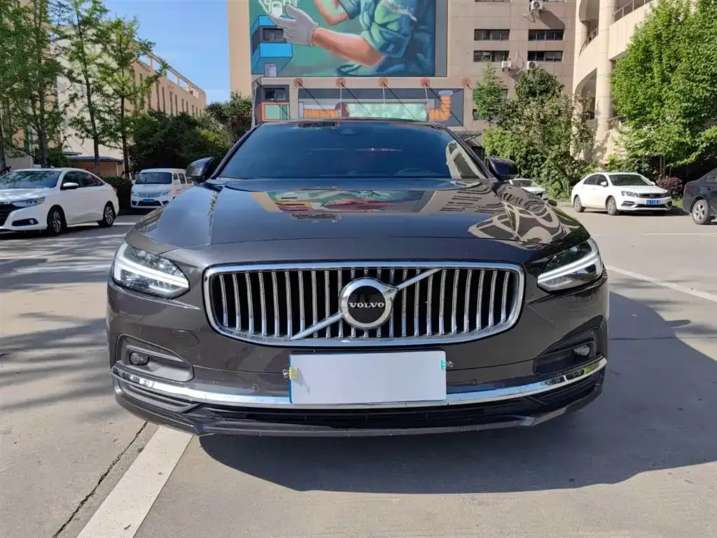 Volvo S90 — фото 6
