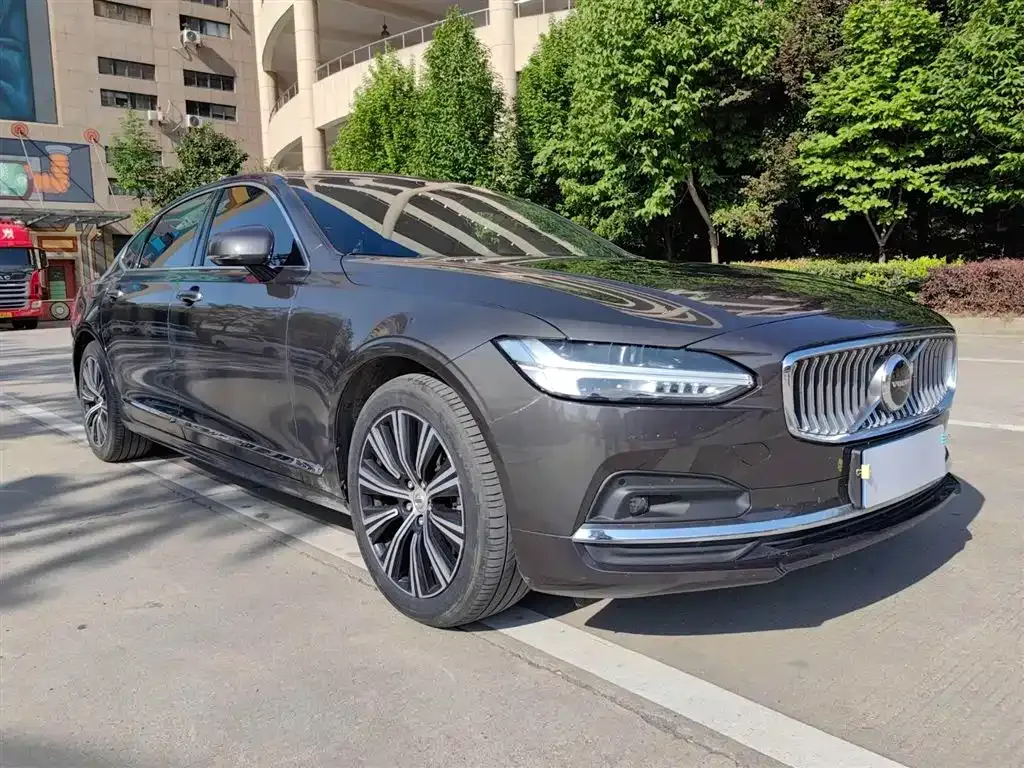 Volvo S90 — фото 7