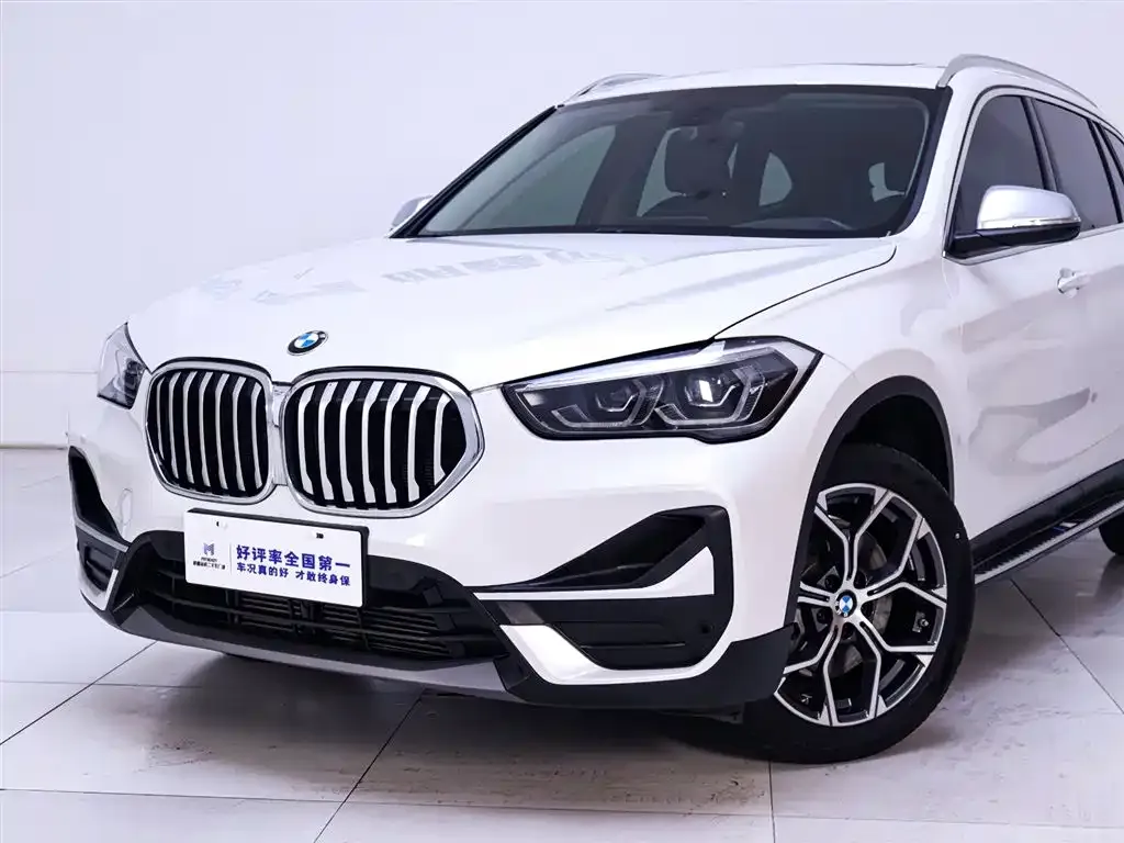 BMW X1 — фото 8