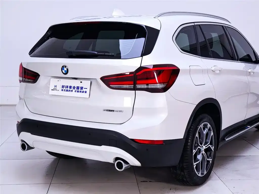 BMW X1 — фото 7
