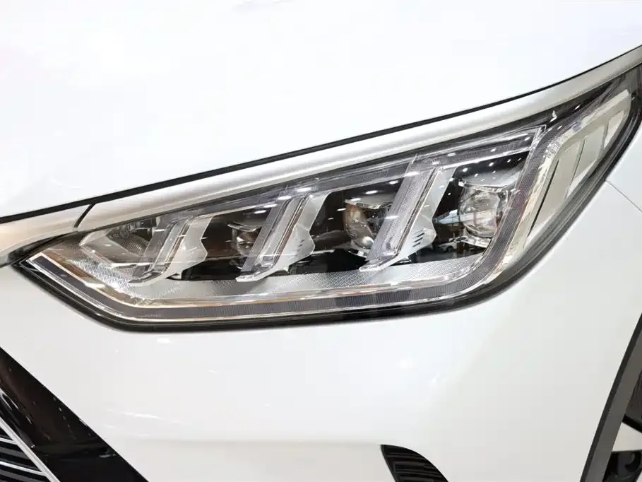 BYD PLUS New Energy — фото 7