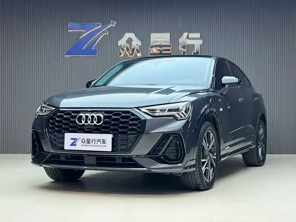 Audi Q3 Sportback — фото 1