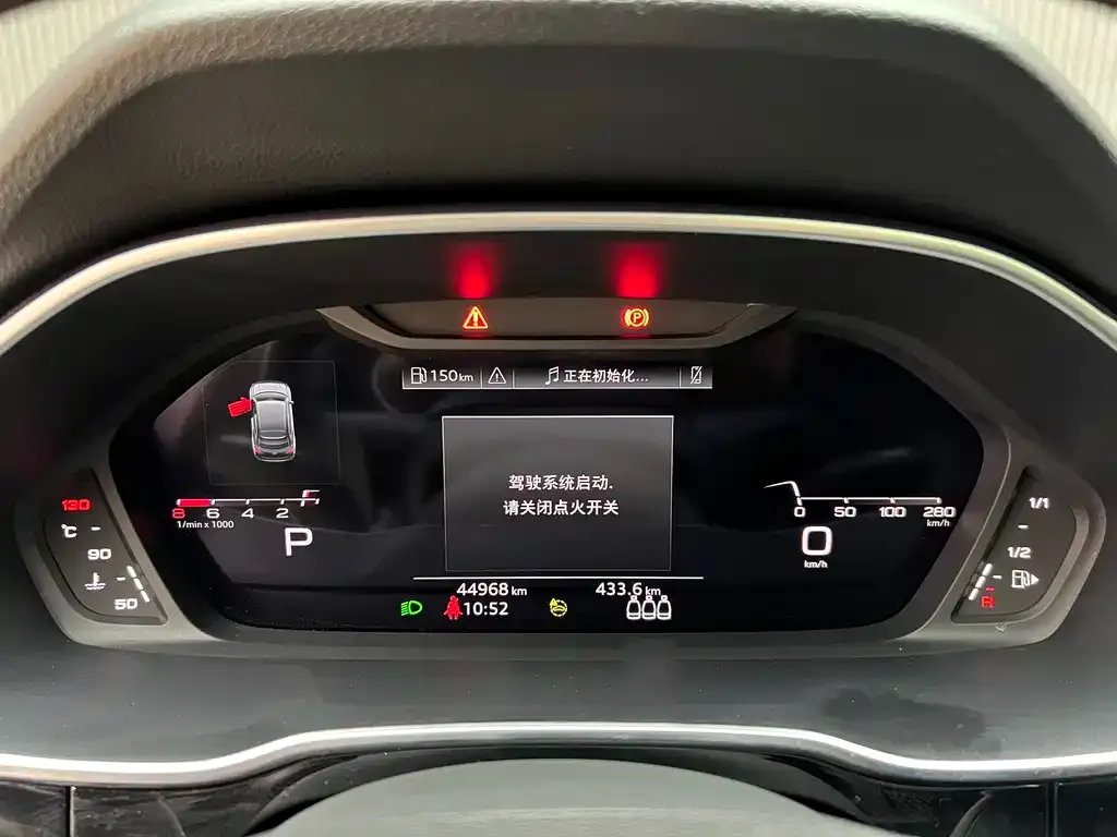 Audi Q3 Sportback — фото 10