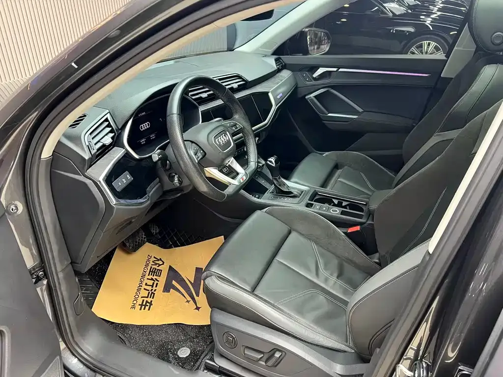 Audi Q3 Sportback — фото 9