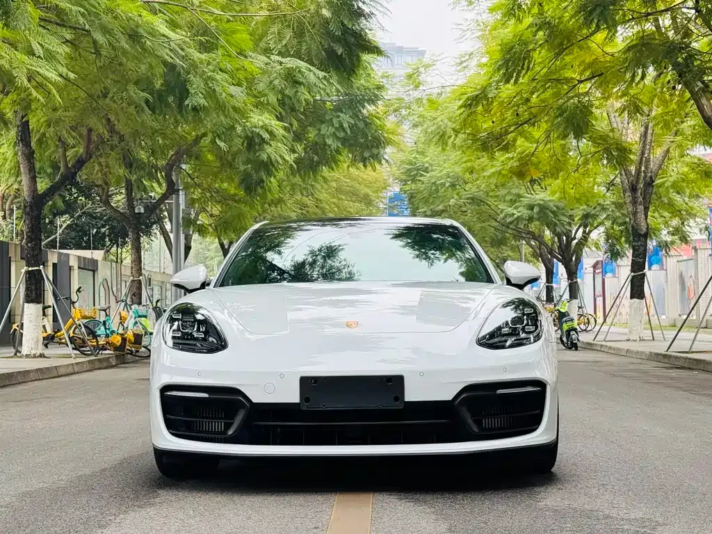 Porsche Panamera — фото 6