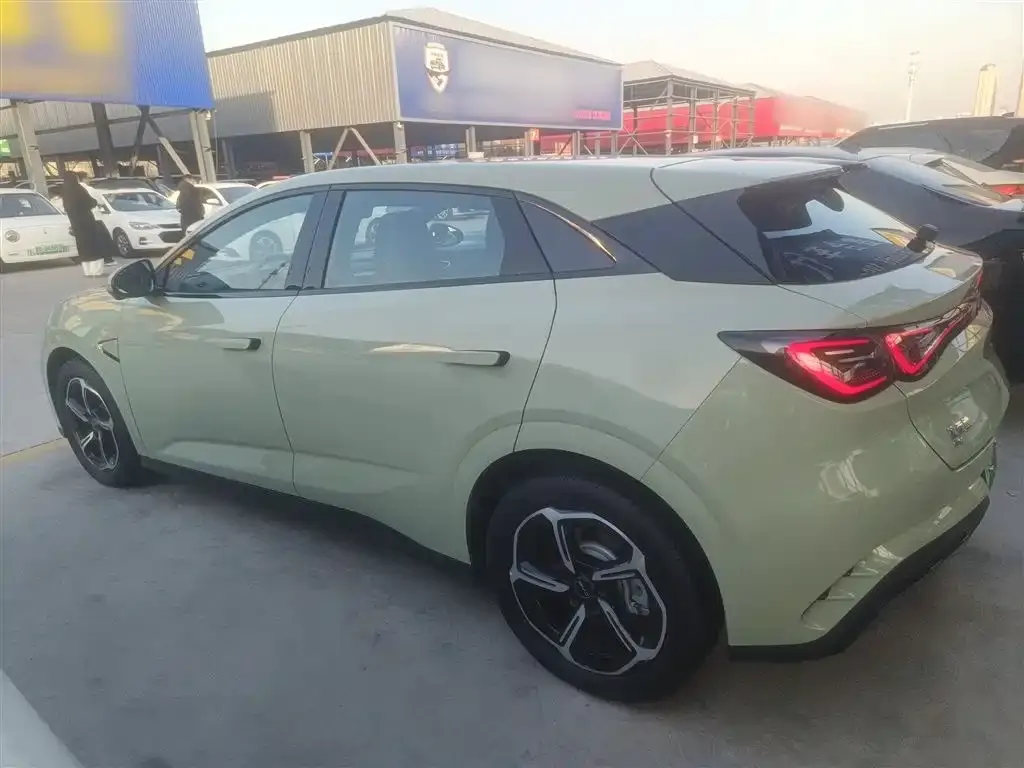 BYD Seal 06GT — фото 6