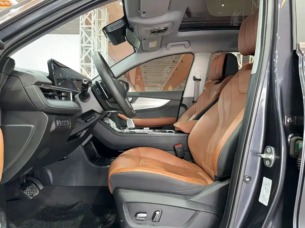 Chery Tiggo 8 PLUS — фото 10