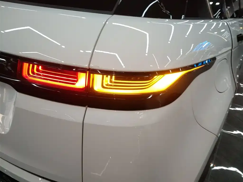 Land Rover Evoque — фото 3
