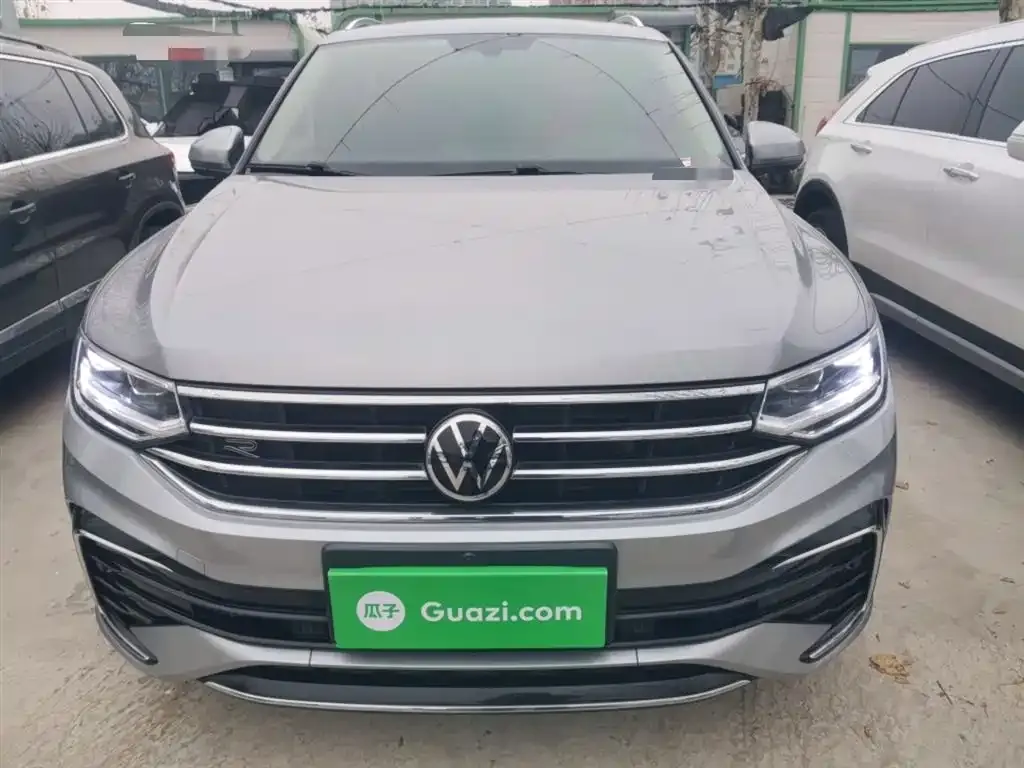 Volkswagen Tiguan L — фото 3