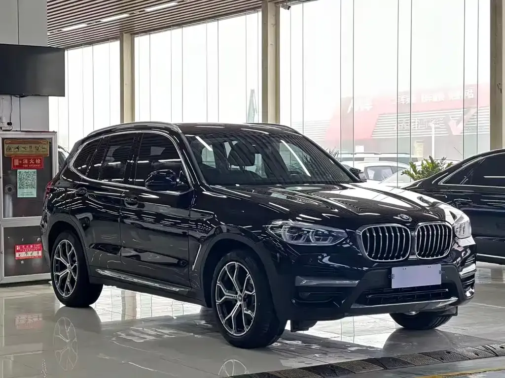 BMW X3 — фото 3