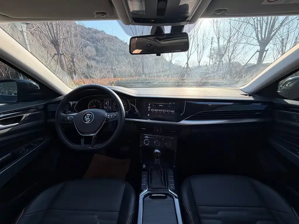 Volkswagen Passat — фото 4