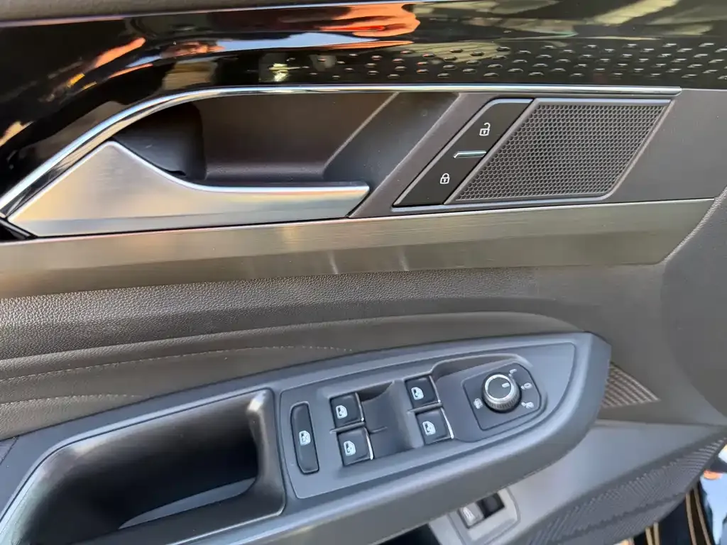 Volkswagen Passat — фото 9